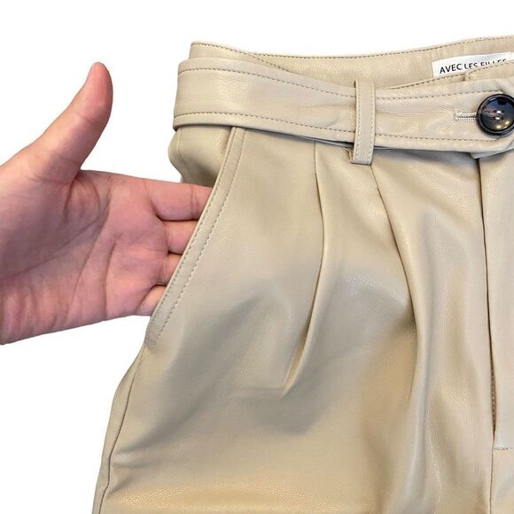 Avec Les Filles Faux Leather High Rise Belted Cream Pants Size Small - Picture 6 of 14